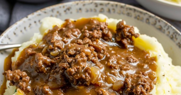 Ground Beef and Gravy Over Mashed Potatoes