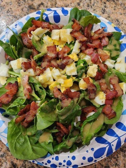 SPINACH SALAD WITH WARM BACON DRESSING