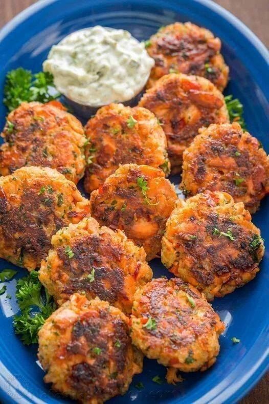 CANNED SALMON PATTIES