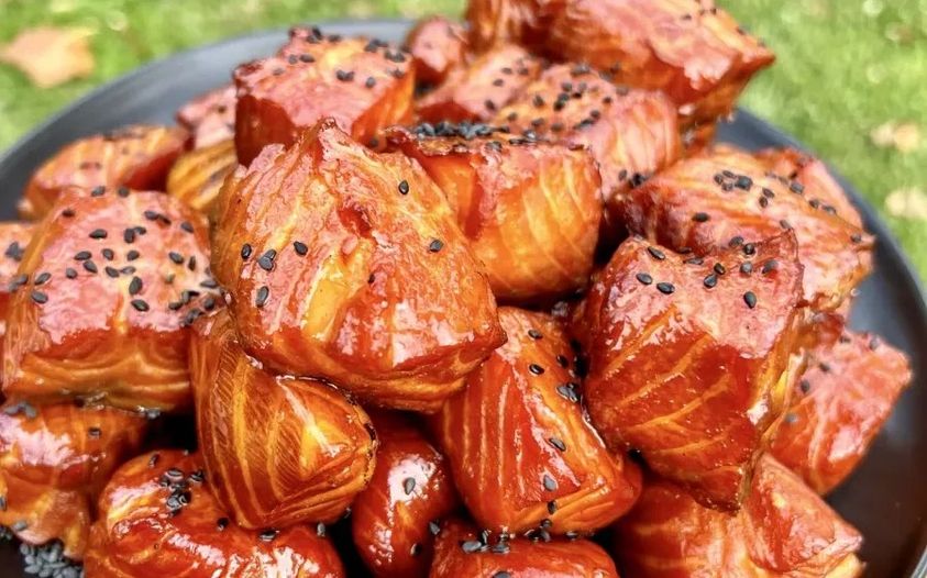 SPICY MAPLE SALMON BITES