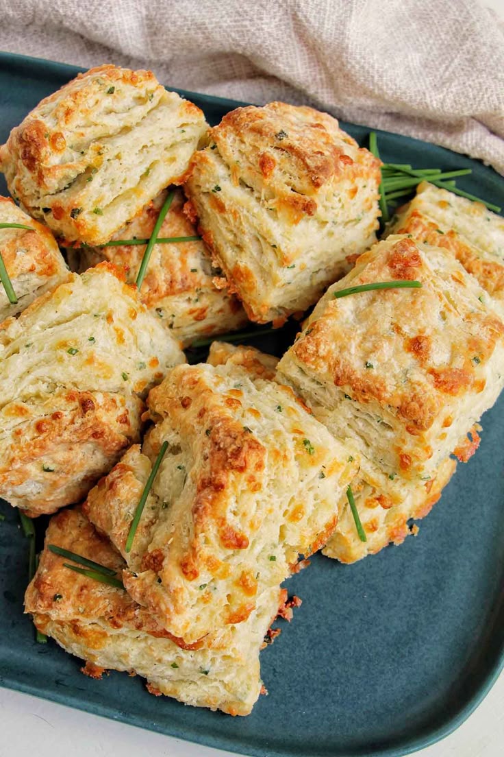 Cheesy Chive Biscuits