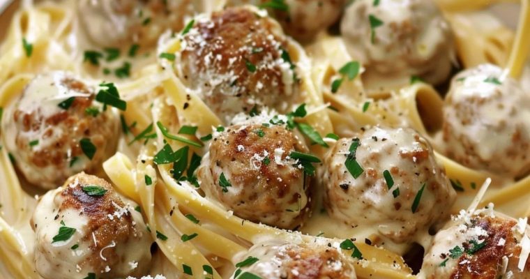Classic Meatballs Alfredo