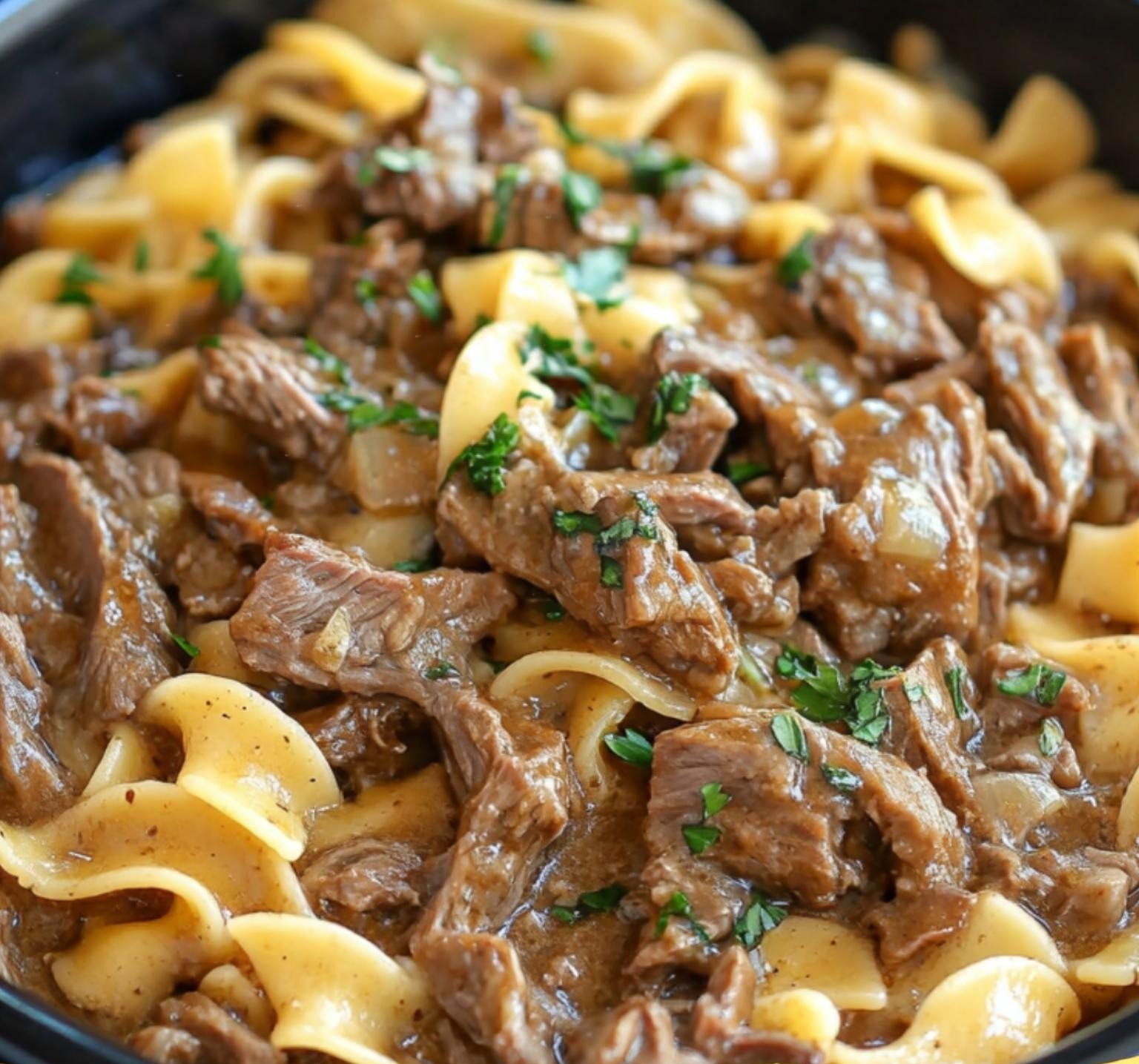 Crockpot Beef Tips & Noodles