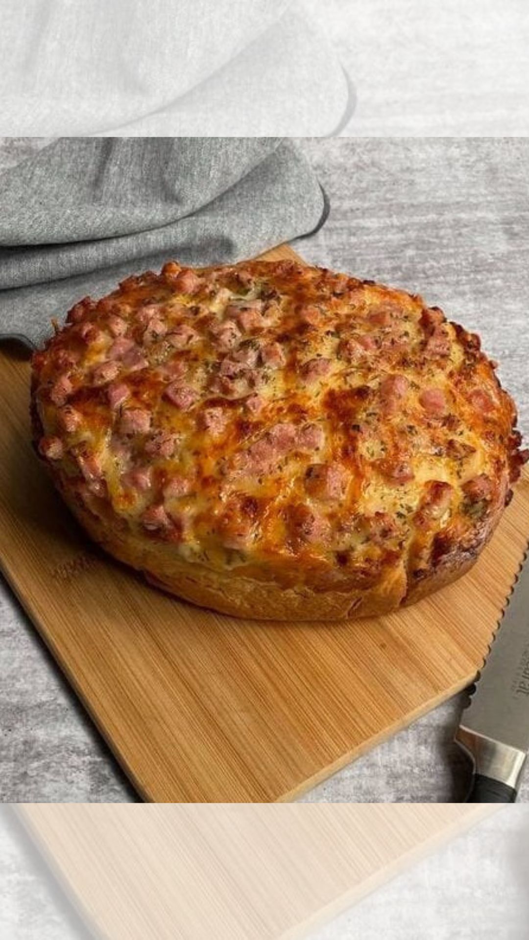 BACON AND CHEESE SLOW COOKED BREAD