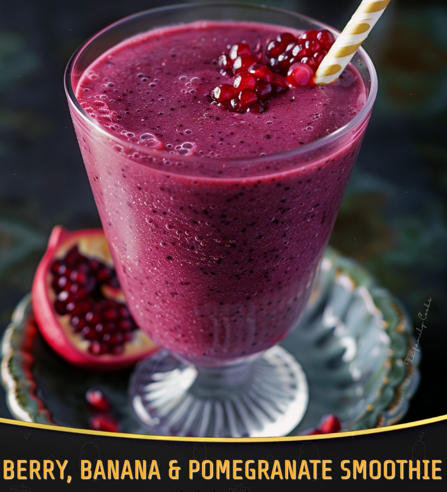 Berry, Banana & Pomegranate Smoothie