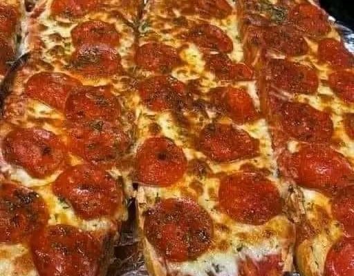 Homemade Pepperoni Garlic Bread