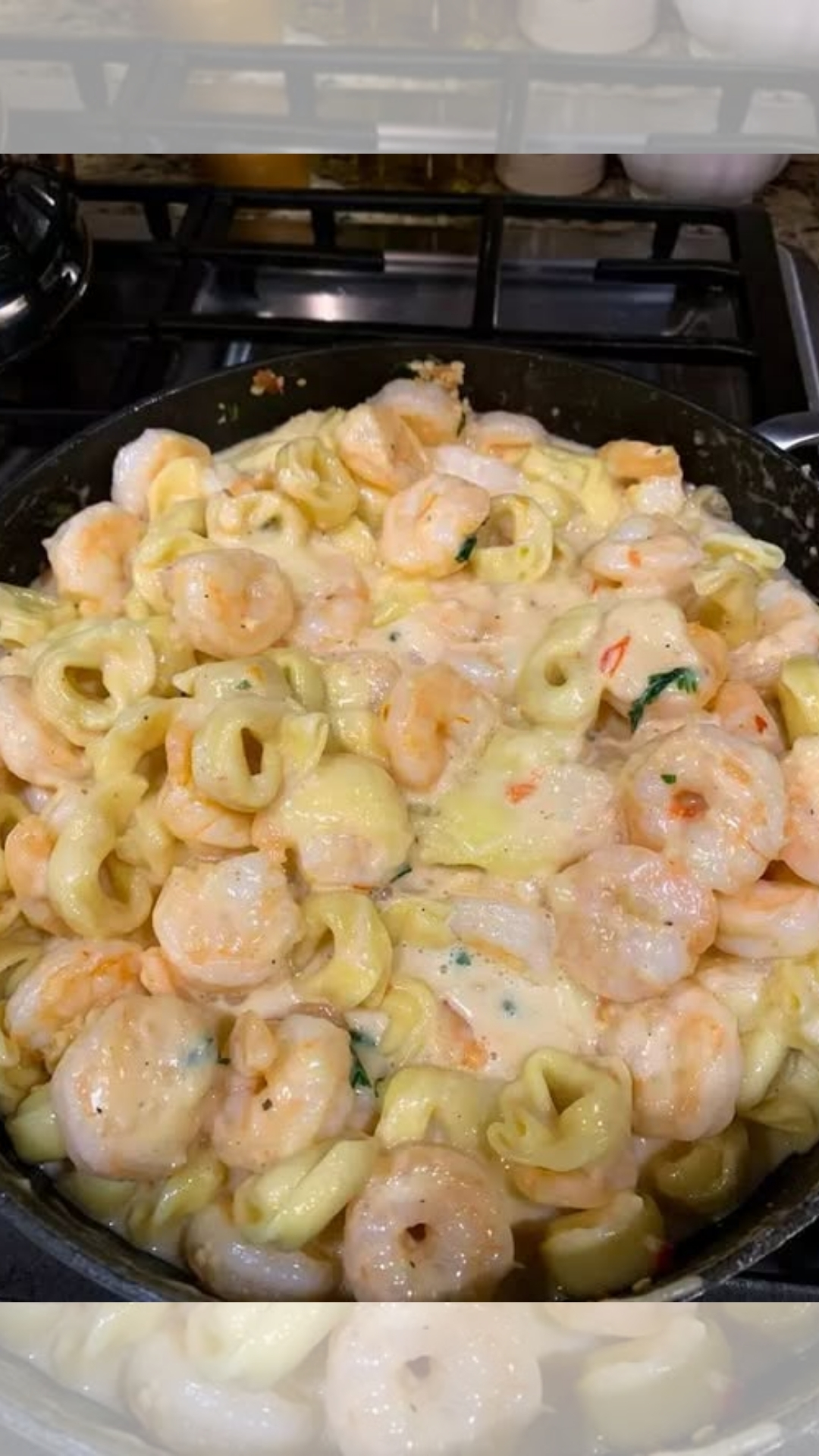 Cheesy Shrimp Tortellini Alfredo Skillet
