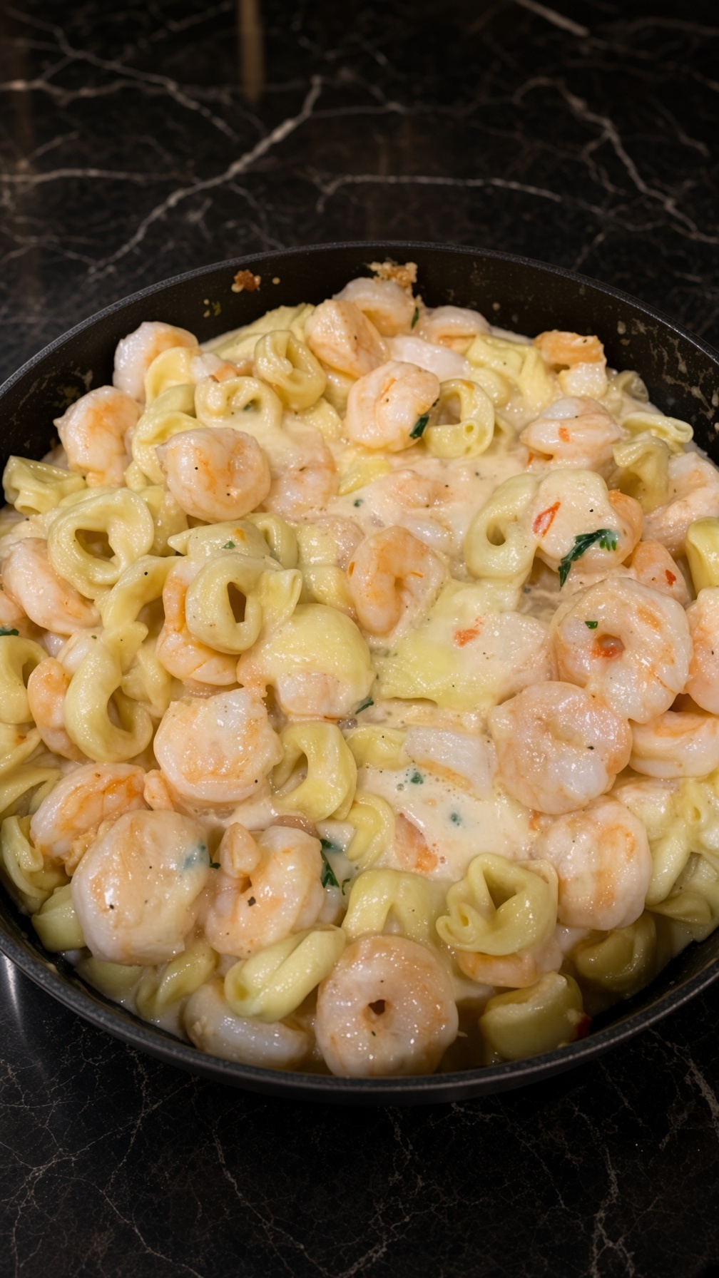 Cheesy Shrimp Tortellini Alfredo Skillet