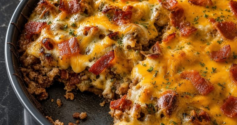 Low-Carb Bacon Cheeseburger Casserole