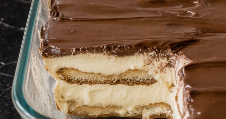 ECLAIR CAKE