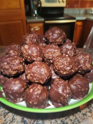 Pecan Pie Balls