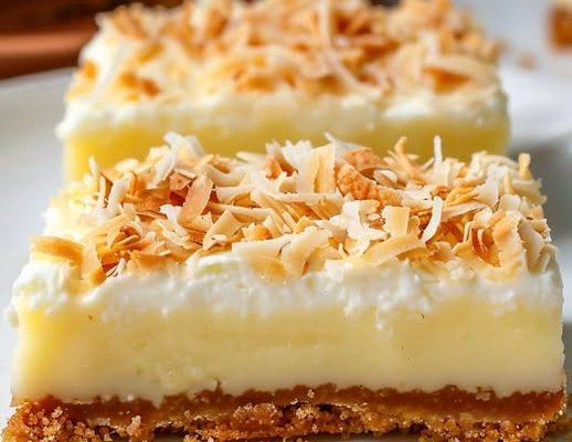 COCONUT CREAM PIE BARS