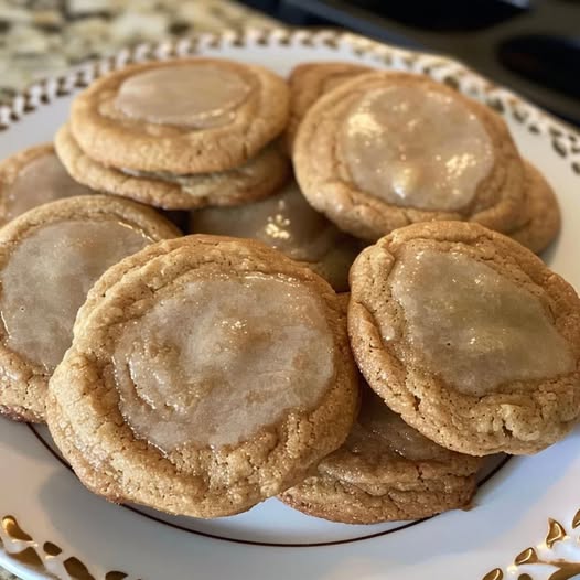 Chewy Pumpkin Snickerdoodle Cookies