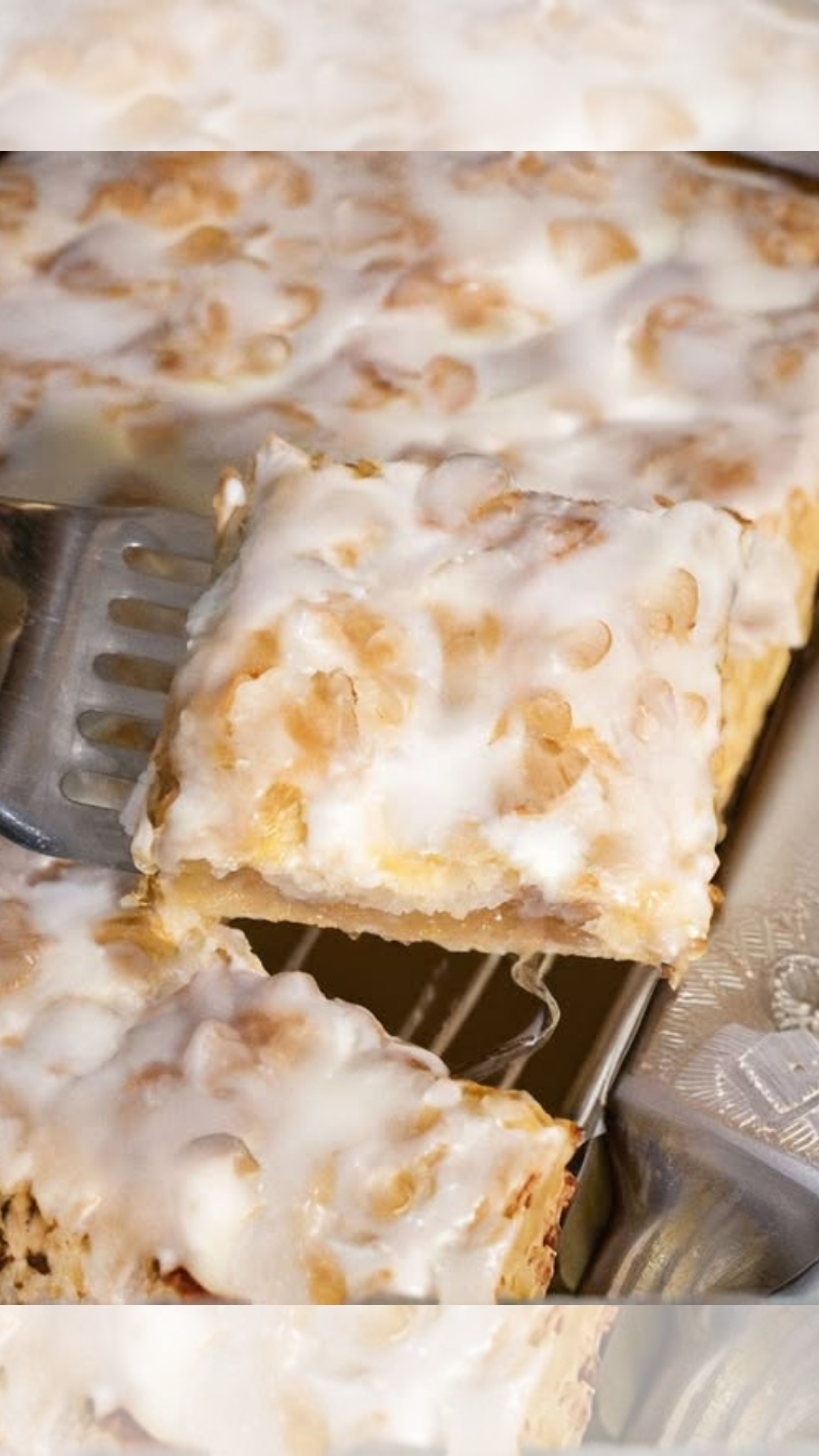 Chicago-Style Bakery Apple Slices