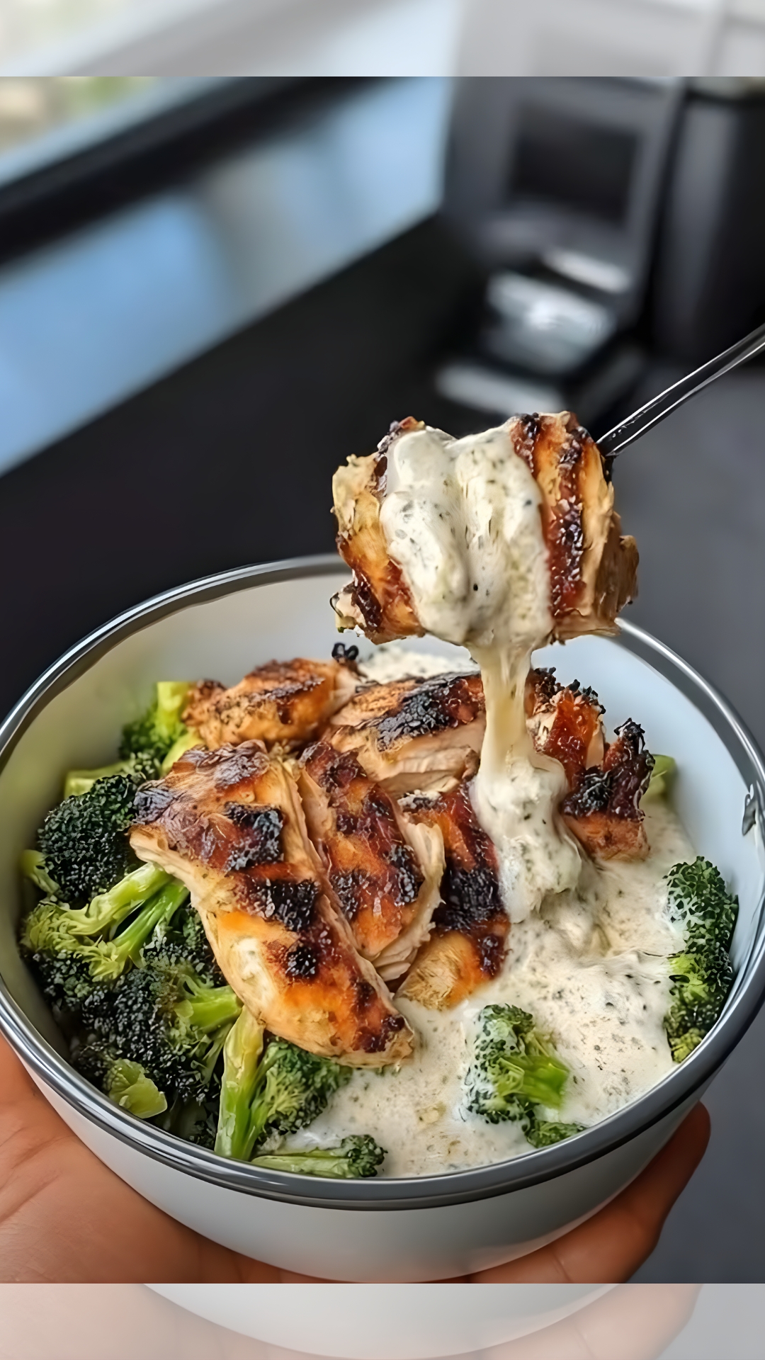 Grilled Chicken & Broccoli Bowls with Creamy Garlic Sauce