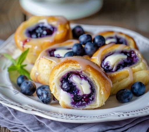 Blueberry Cheesecake Rolls