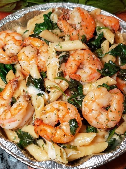 Cheese Shrimp Penne Pasta and Spinach