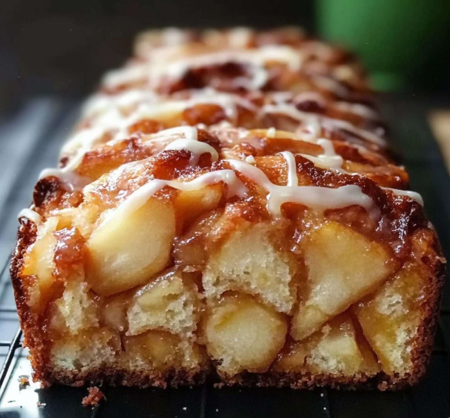 COUNTRY APPLE FRITTER BREAD