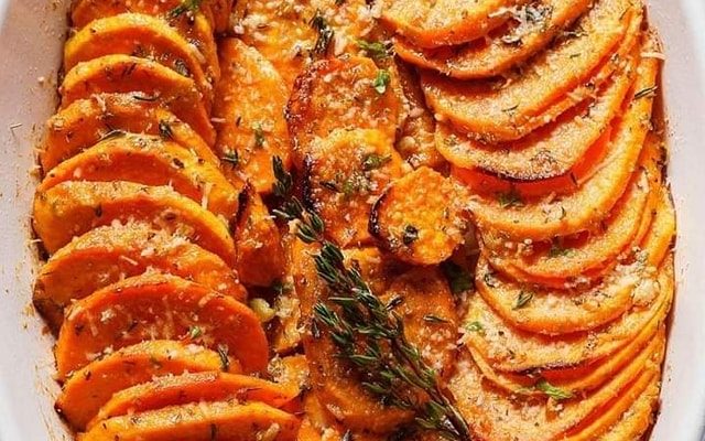 Garlic Parmesan Roasted Sweet Potatoes