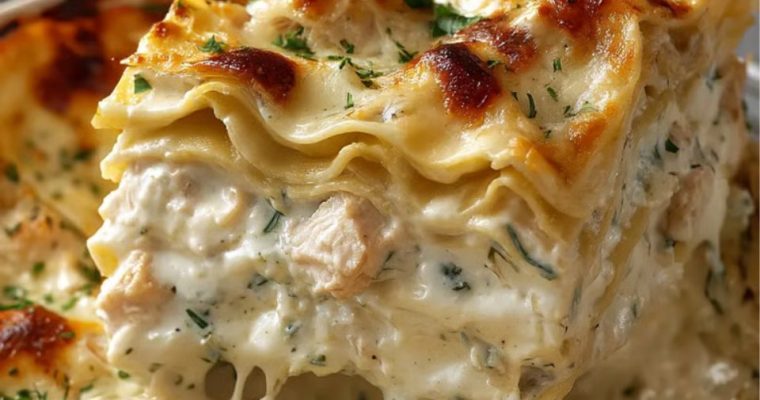 Cheesy Chicken Alfredo Lasagna