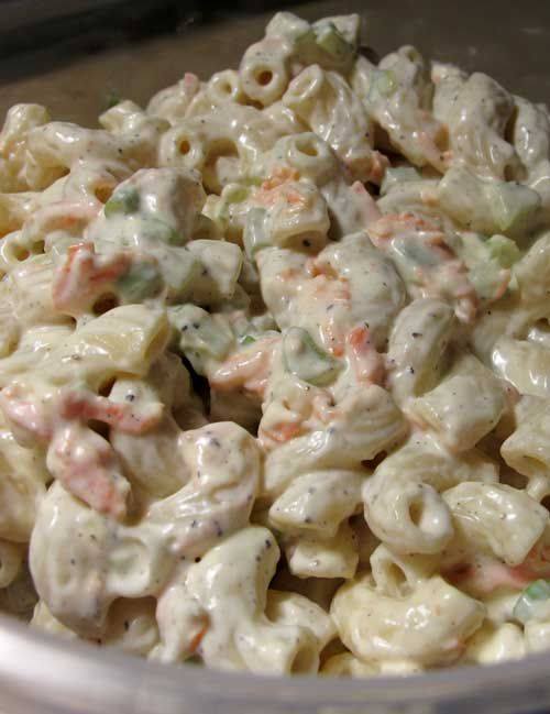 THE BEST MACARONI SALAD