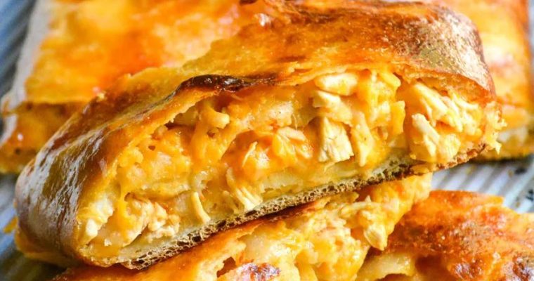Buffalo Chicken Garbage Bread
