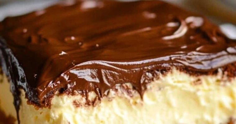 BOSTON CREAM PIE POKE CAKE