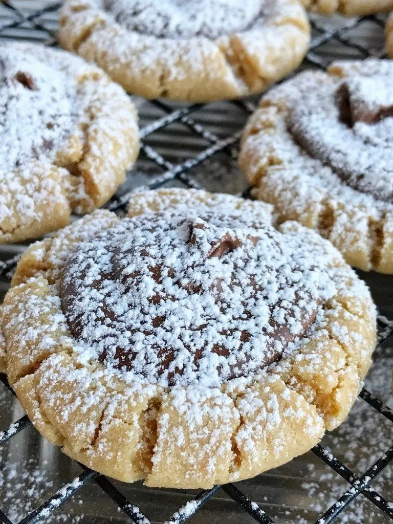 Muddy Buddy Cookies