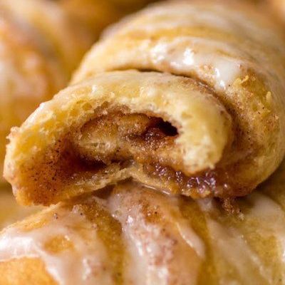 Cinnamon Roll Crescents