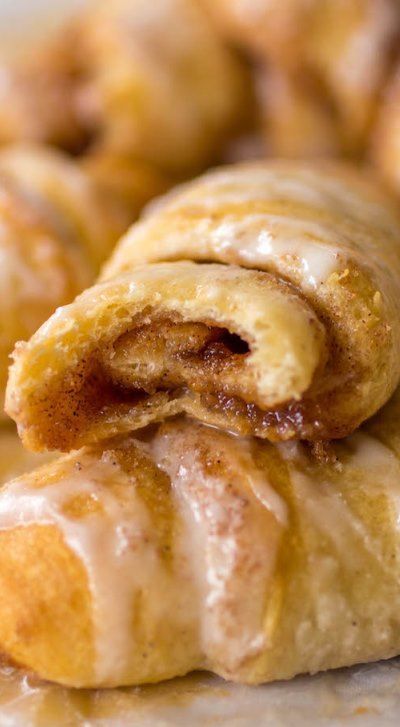Cinnamon Roll Crescents