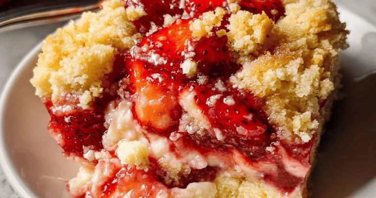 Strawberry Cheesecake Dump Cake