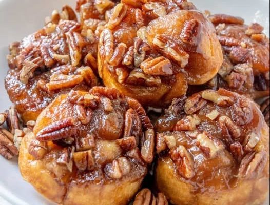 PECAN STICKY BUNS