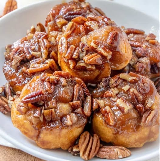 PECAN STICKY BUNS