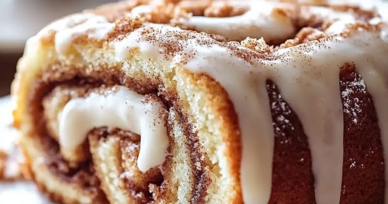 Irresistible Cinnamon Roll Cake