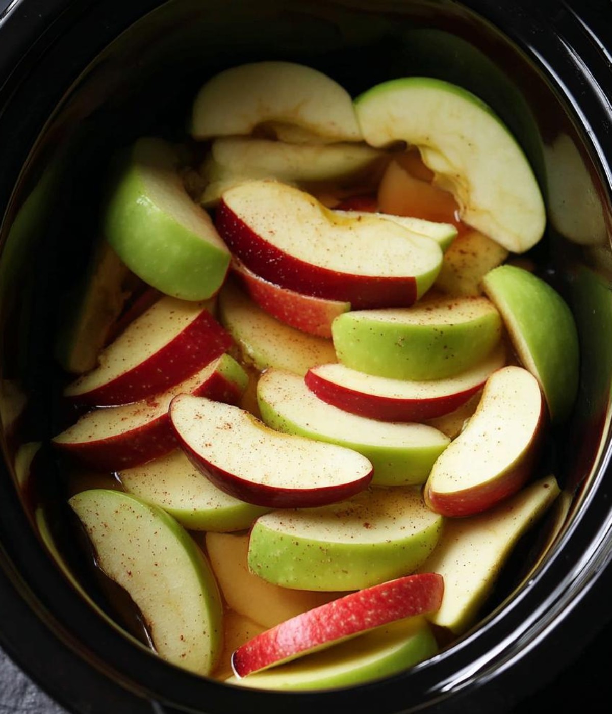 Slow Cooker Apple Bliss