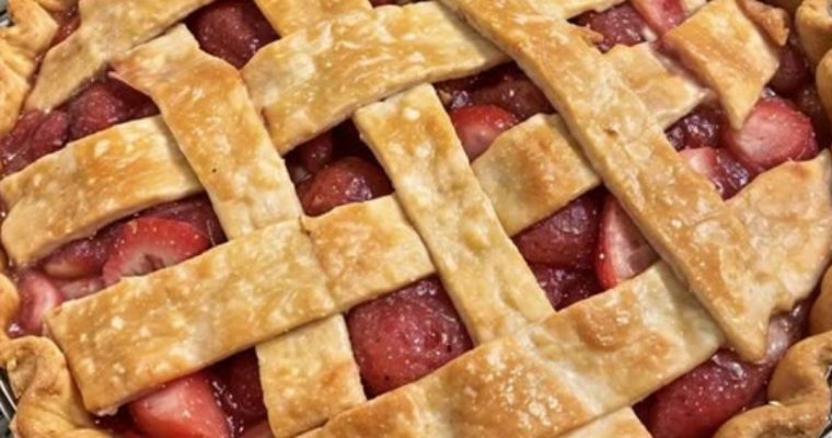 Strawberry Rhubarb Pie