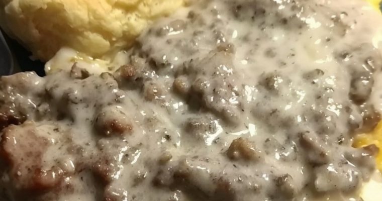 Pioneer Woman’s Sausage Gravy