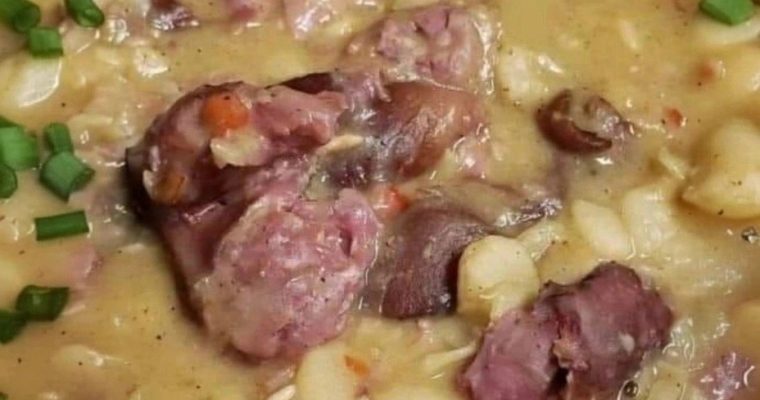 Beans Cooked with Ham Hocks