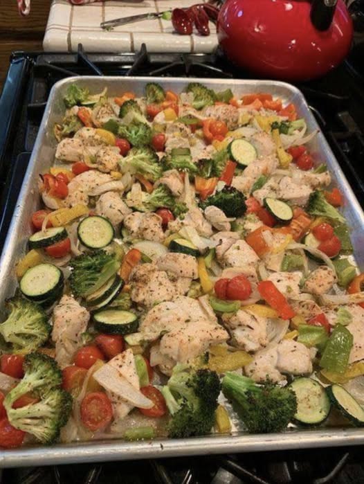 15 Minute Healthy Roasted Chicken and Veggies