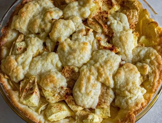 DUTCH APPLE PIE