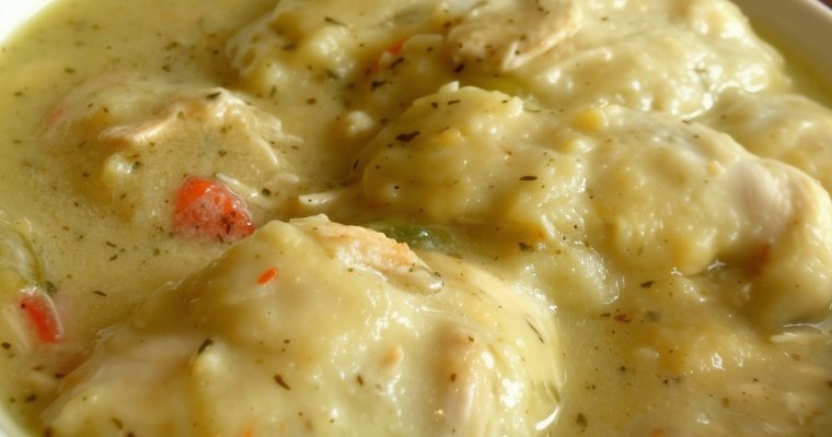 Slow Cooker Chicken and Dumplings