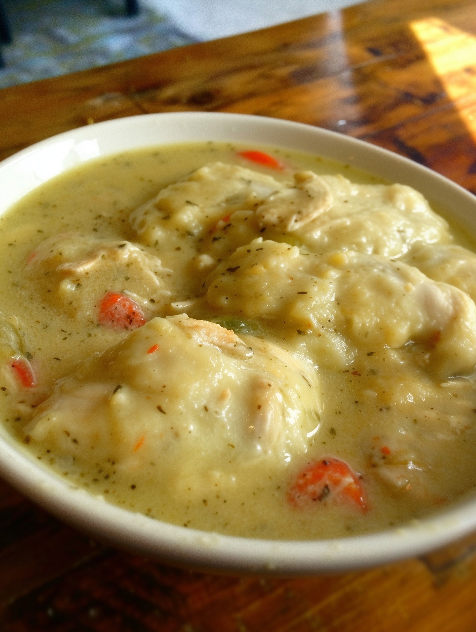 Slow Cooker Chicken and Dumplings