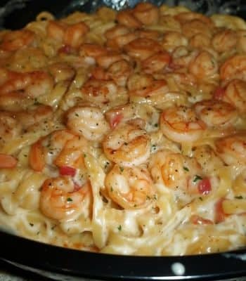 ONE PAN SHRIMP FETTUCCINE ALFREDO
