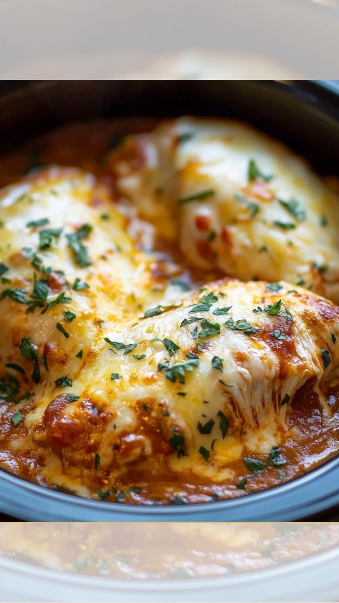 Slow Cooker Cheesy Mozzarella Chicken