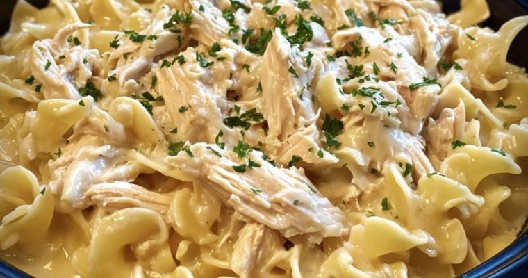 Slow Cooker Amish Chicken and Noodles