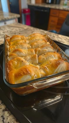 CHICKEN BUBBLE BISCUIT BAKE CASSEROLE