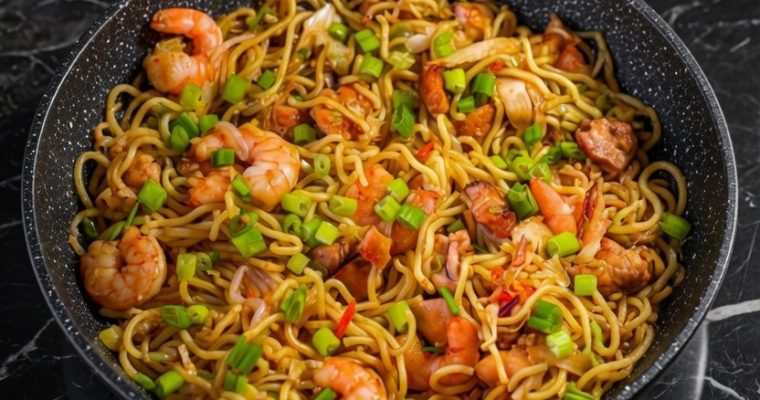30 Minute Shrimp and Chicken Chow Mein