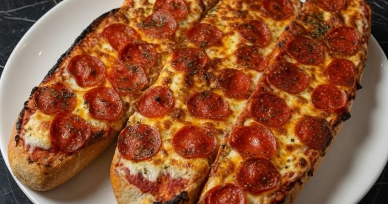Homemade Pepperoni Garlic Bread