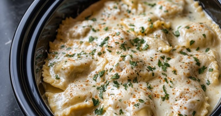 Creamy Chicken Alfredo Ravioli Bake