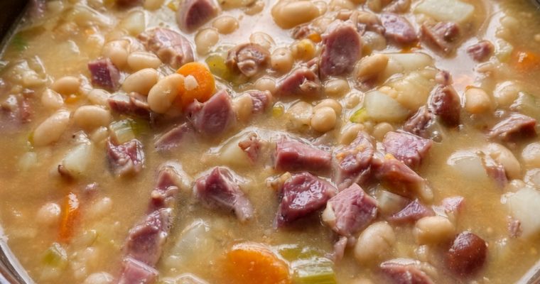 CROCKPOT NAVY BEAN AND HAM SOUP
